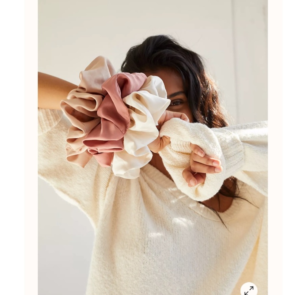 Rose Gold Super Scrunchie